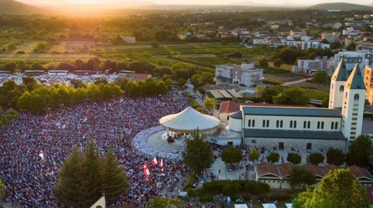 Desetine tisuća vjernika na 36. obljetnici međugorskih ukazanja