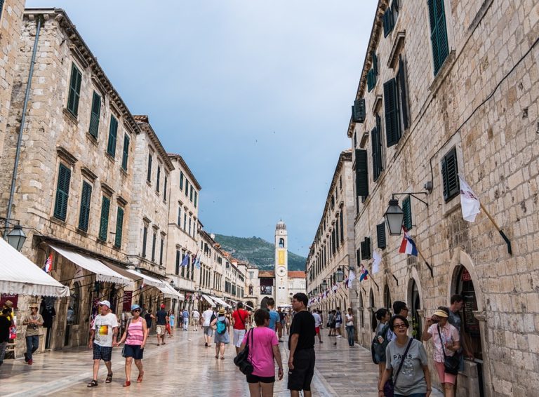 Turizam ruši sve rekorde, imamo više od milijun noćenja po danu