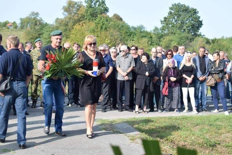 Viktorija Kaleb: “Ne zaboravite koliko je naše hrvatsko tlo natopljeno svetom krvlju naših branitelja”