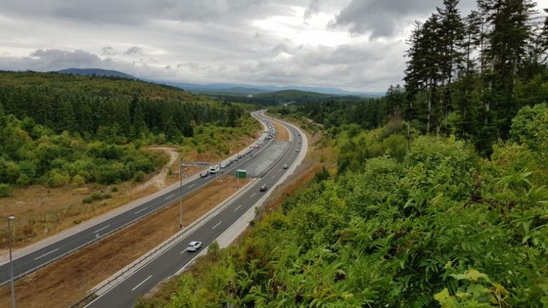 Na A1 poginuo vozač osobnog automobila