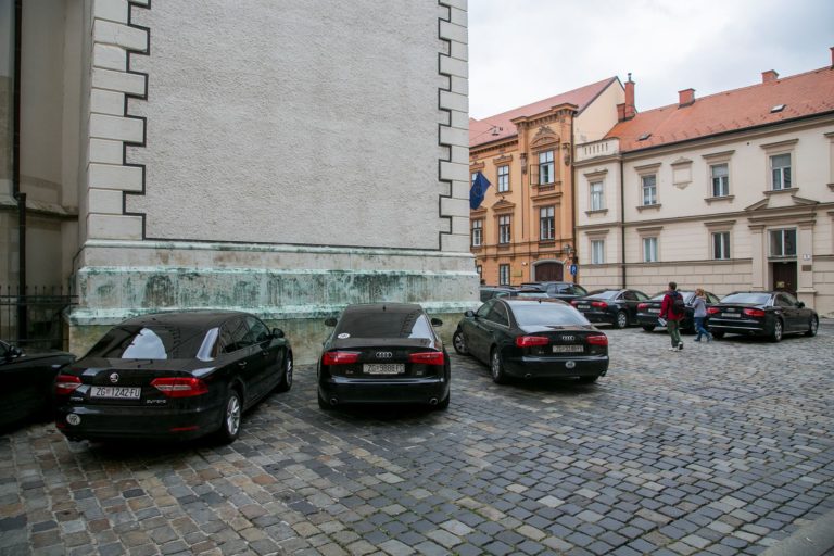 Hrvatske ceste raspisale natječaj za nabavu vozila, kupuju 42 vozila