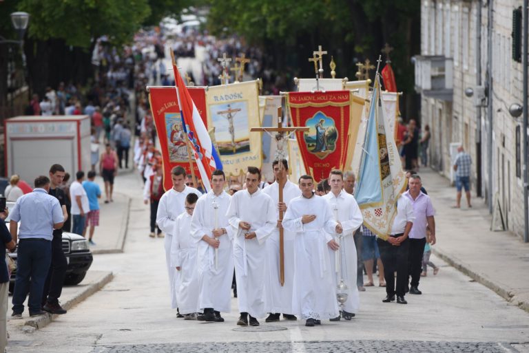 Danas je blagdan Velike Gospe: Znate li zašto se ona naziva i “kraljicom Hrvata” i od kada se slavi?