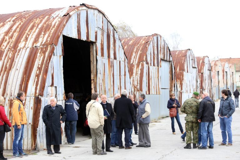 Vukovar: Odana počast žrtvama ubijenima u Veleprometu