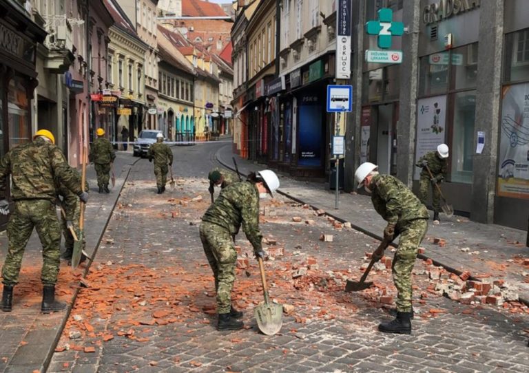 EU šalje pomoć Hrvatskoj: Stižu šatori, kreveti, grijalice, izrada karata…