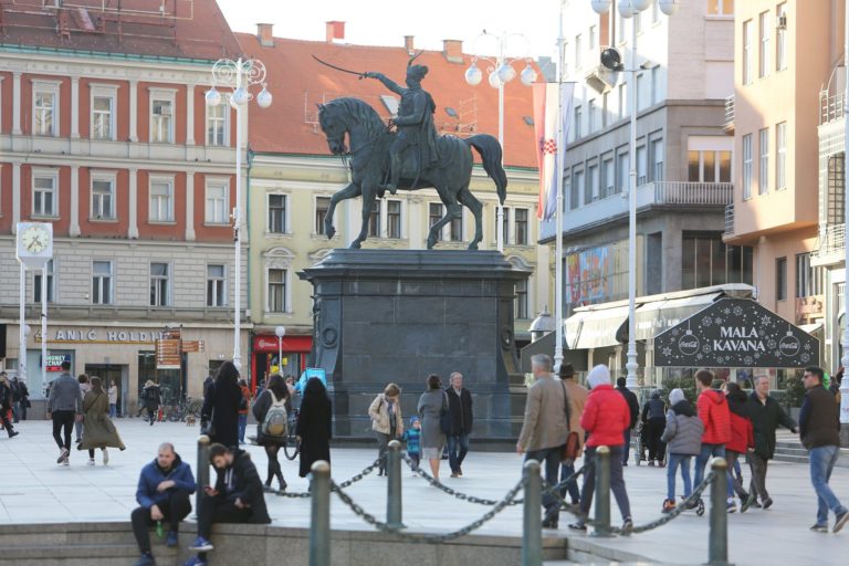 U Zagrebu 19 novooboljelih