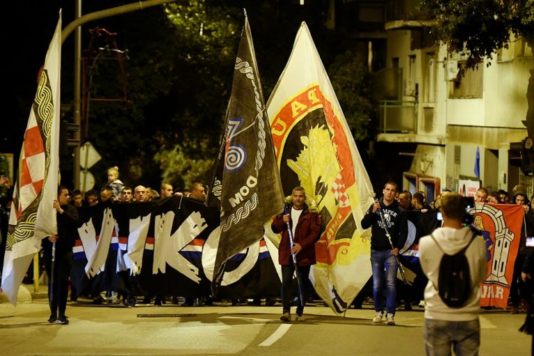 Splitska Torcida u mimohodu za Vukovar