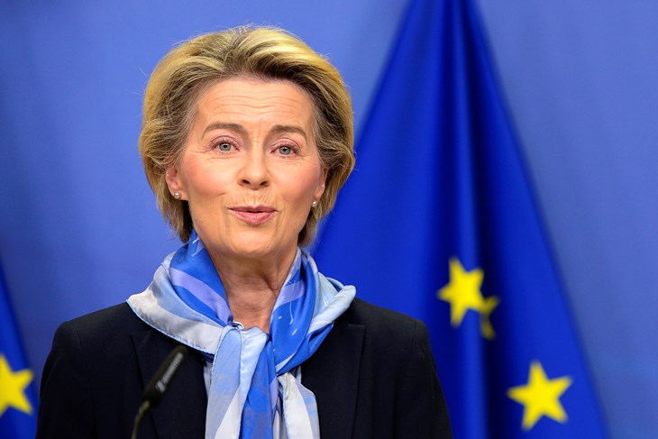 Von der Leyen: Početak cijepljenja u EU-u je “dirljivi trenutak jedinstva”