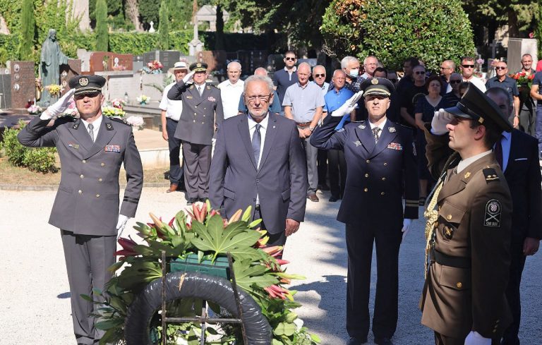 Božinović: Slavimo uspjeh 112. brigade i sjećamo se žrtve i hrabrosti branitelja