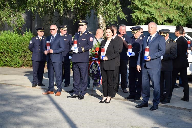 Obilježena 30. obljetnica tragične pogibije policajaca Policijske postaje Dalj