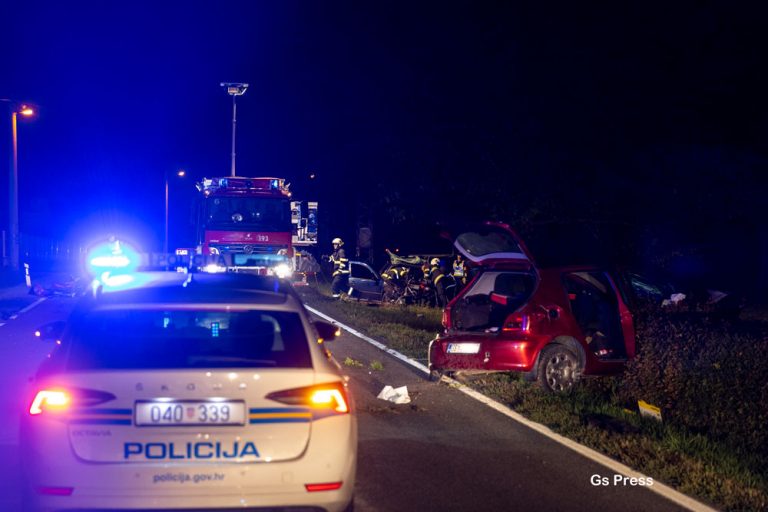 Sudarilo se 10 automobila, tri teretna vozila i autobus: Jedna osoba poginula, 13 ozlijeđenih