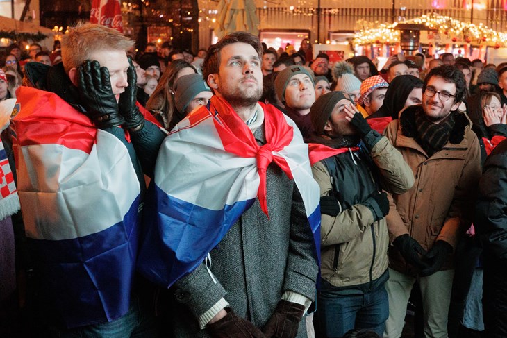 Navijači se razišli, dio ih ostao na glavnom zagrebačkom trgu i nakon poraza