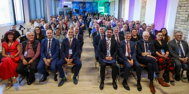 Čak 200 poduzetnika iz iseljeništva i Hrvatske u Sisku otvorili devetu Meeting G2  konferenciju „Zemlja izlazećeg optimizma“